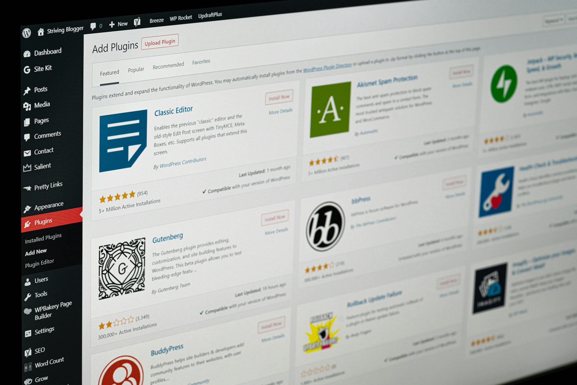 Miksi Headless CMS Wordpressin sijaan?